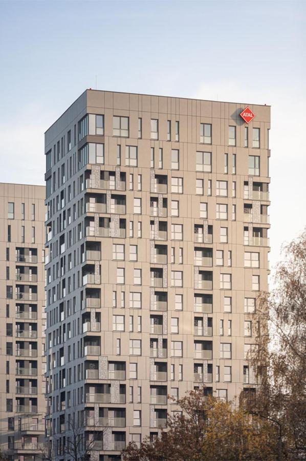 15 Pietro Sokolska 30 Towers Apartments - New- Lux- Parking- Sauna- Gym- And Good View From 15Th Floor Катовице Екстериор снимка